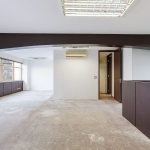 Área em vão livre para estações de trabalho